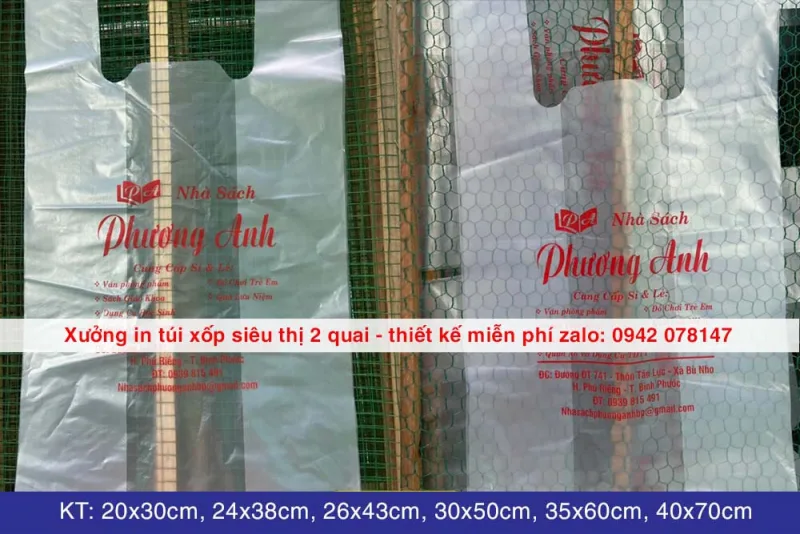 túi nilon trong nhà sách